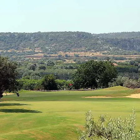 Borgo Di Luce I Monasteri Golf & 5*