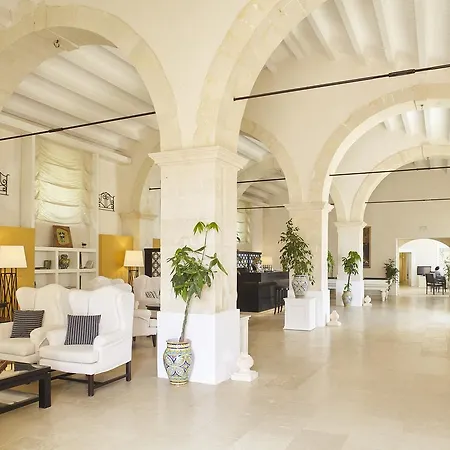 Borgo Di Luce I Monasteri Golf & 5* سيراكوزا